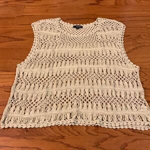 Ana Size 3X pull over sleeveless tan crocheted top.